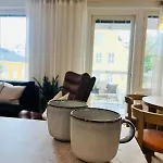 Uutuutta Hohtava Tyylikaes Kolmio Laehellae Keskustaa アパート *