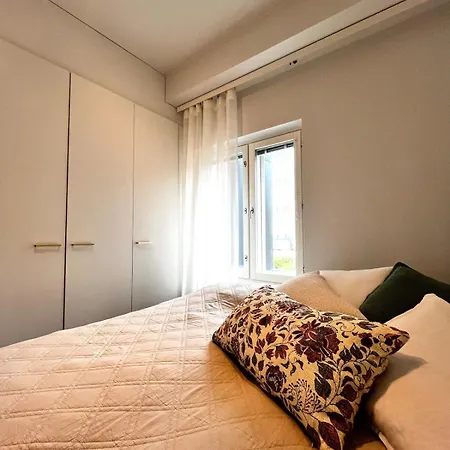 Apartament Tyylikaes Kolmio, Ranta Ja Keskusta Laehellae *