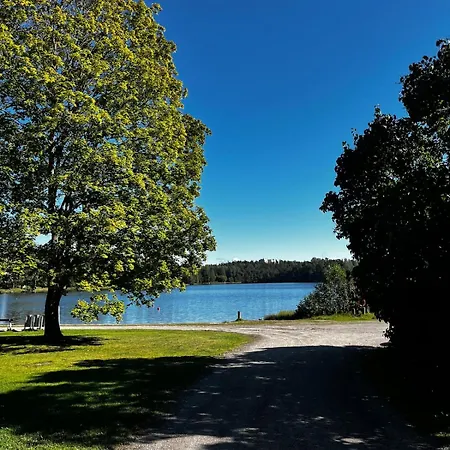 Tyylikaes Kolmio, Ranta Ja Keskusta Laehellae